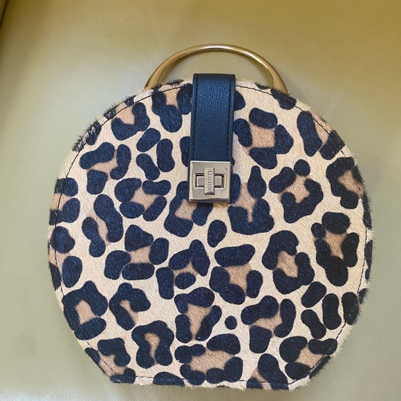 MAKE AN OFFER Dune London Leopard Purse - Picture 3 of 4